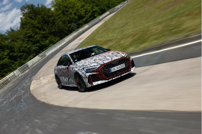 Audi RS3 Nurburgring Record 